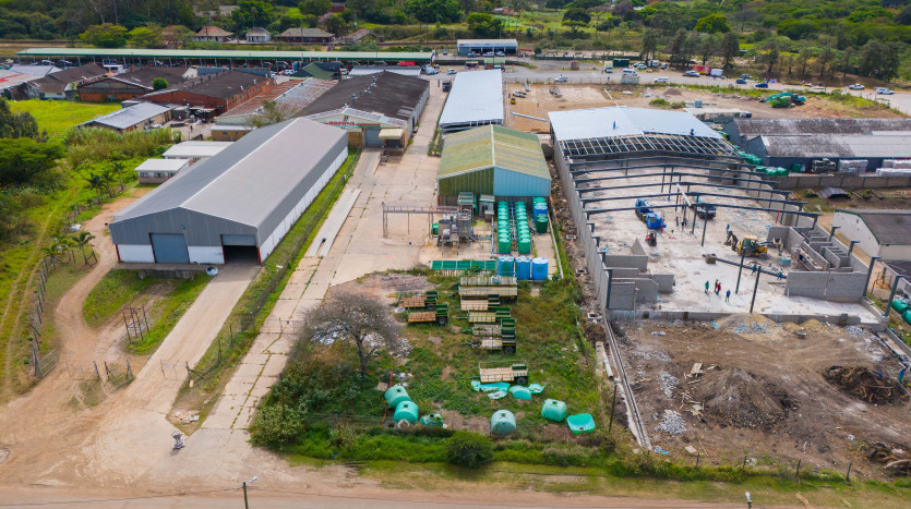 Ideal Cash & Carry Premises Property Images