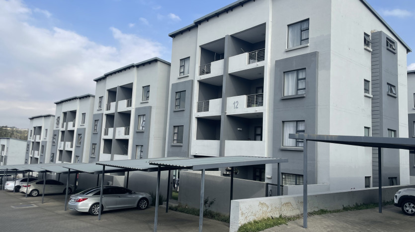 Secure Modern Living in Sandton Property Images