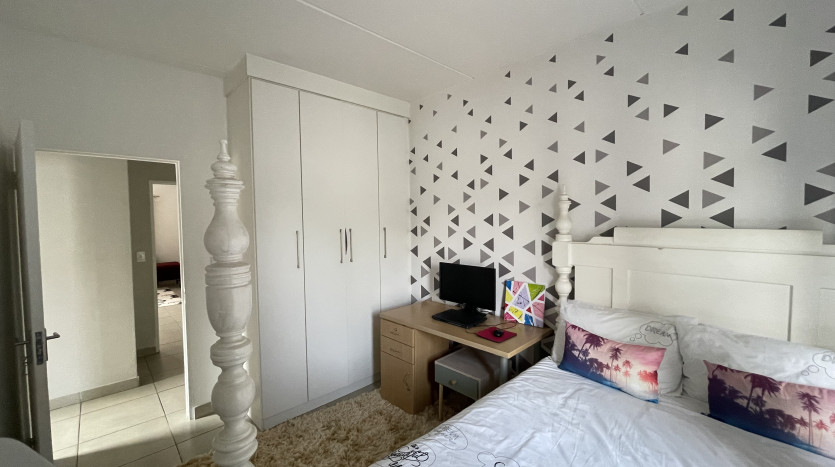 Secure Modern Living in Sandton Property Images