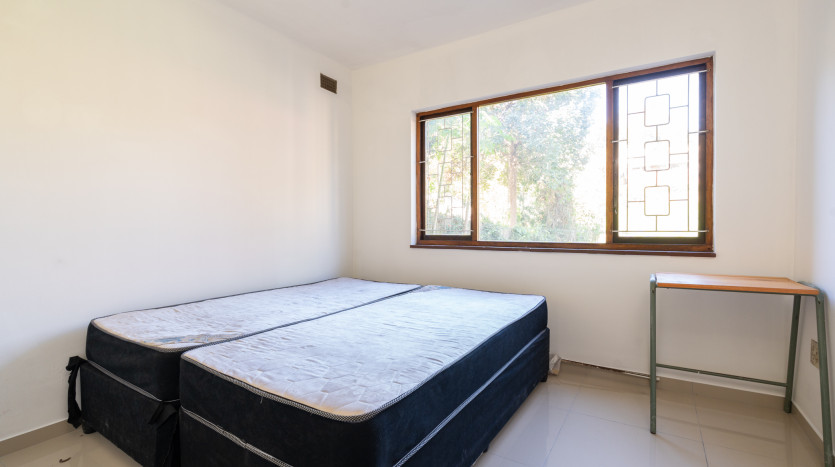 Large Family Home or Student Accommodation in Carrington Heights Property Images