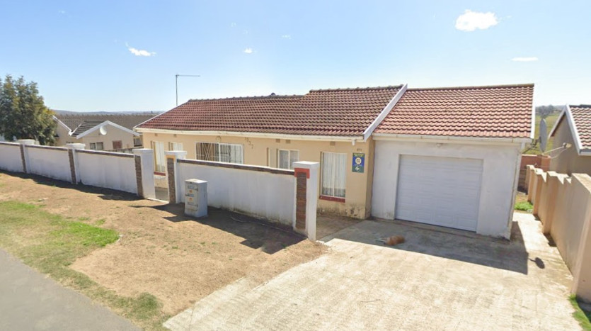 3 Bedroom Home in Phakamisa Property Lead Image