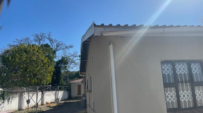 3 Bedroom House & Flatlet Property Images