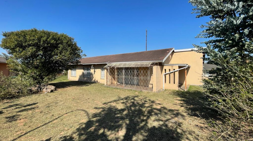 3 Bedroom House in Mthatha Property Images