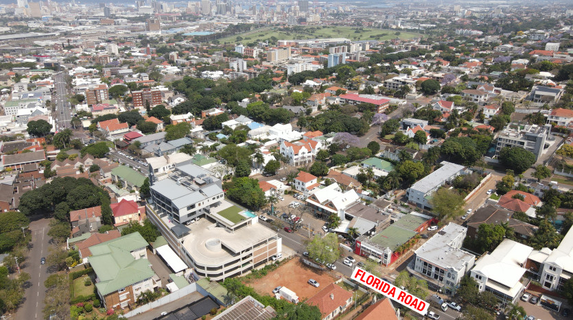 Landmark Retail Property on Florida Road Property Images