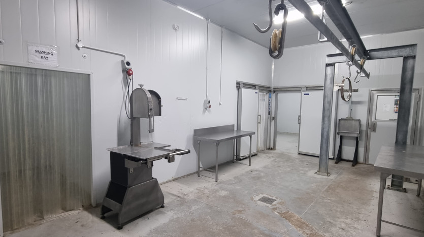 Cold Storage Facility / Mini Factory In Secure Business Park Property Images