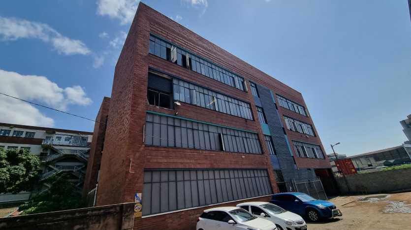 4 Storey Industrial Building in Clairwood Property Images