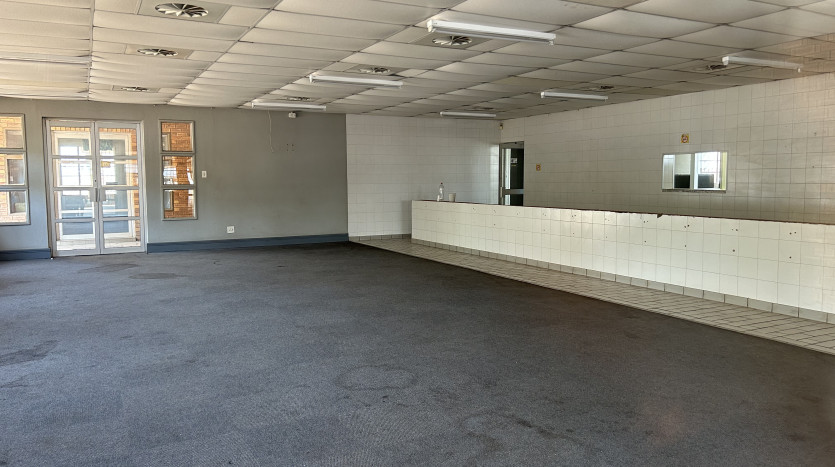 Telkom Portfolio: Expansive Commercial Complex in Krugersdorp Property Images