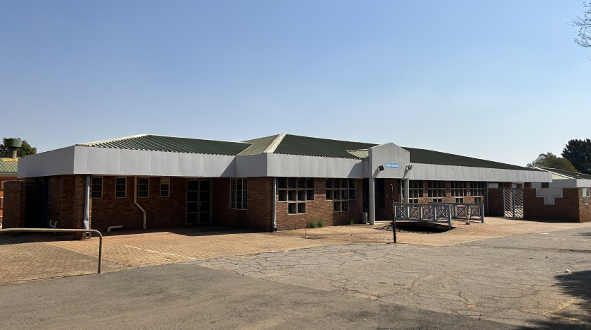 Telkom Portfolio: Expansive Commercial Complex in Krugersdorp Property Images