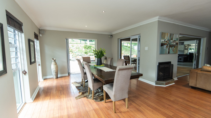 Equestrian Estate Living Property Images