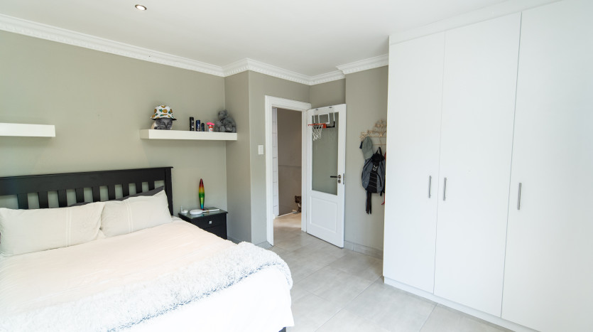 Equestrian Estate Living Property Images