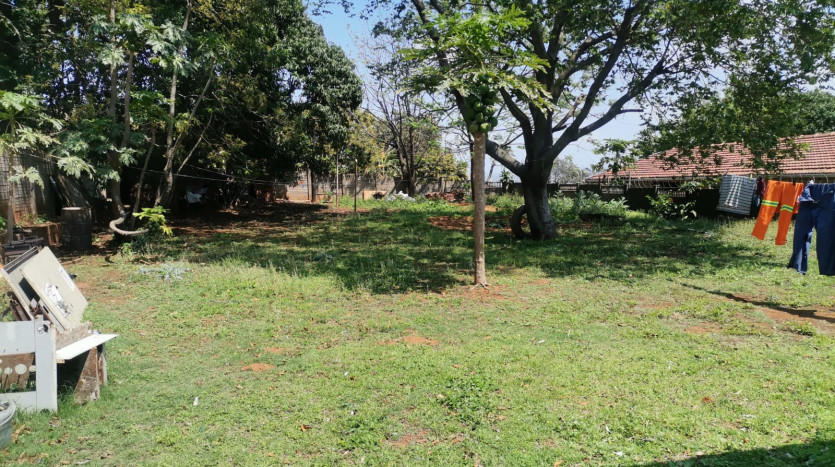Lucrative Development Opportunity in Bluff Durban Property Images