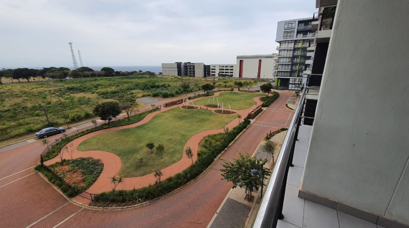 Lock Up And Go Apartment in Umhlanga Ridge Property Images