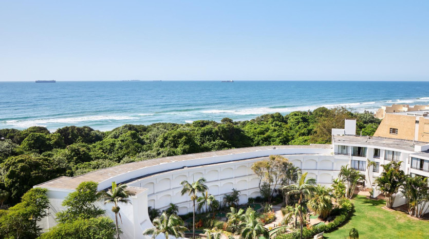 Seaside Serenity: Your Beachfront Retreat in Umhlanga Property Images