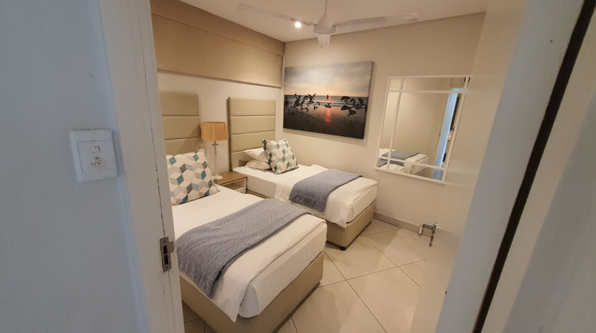 Seaside Serenity: Your Beachfront Retreat in Umhlanga Property Images