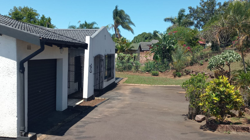 Discover Serenity in Verulam where Family Finds a Home Property Images