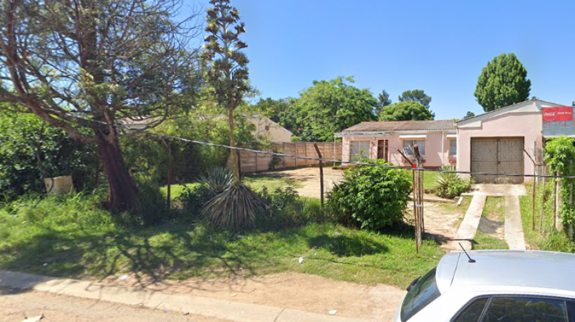 3 Bedroom Home in Mthatha Property Images