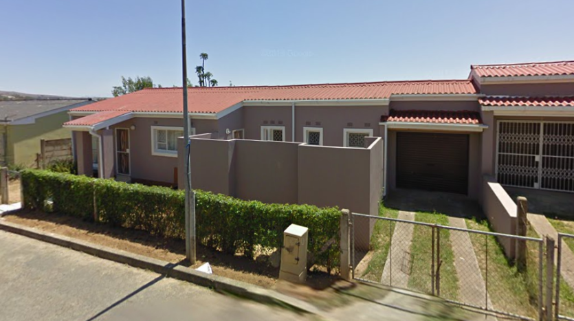 3 Bedroom House with Garage Property Lead Image