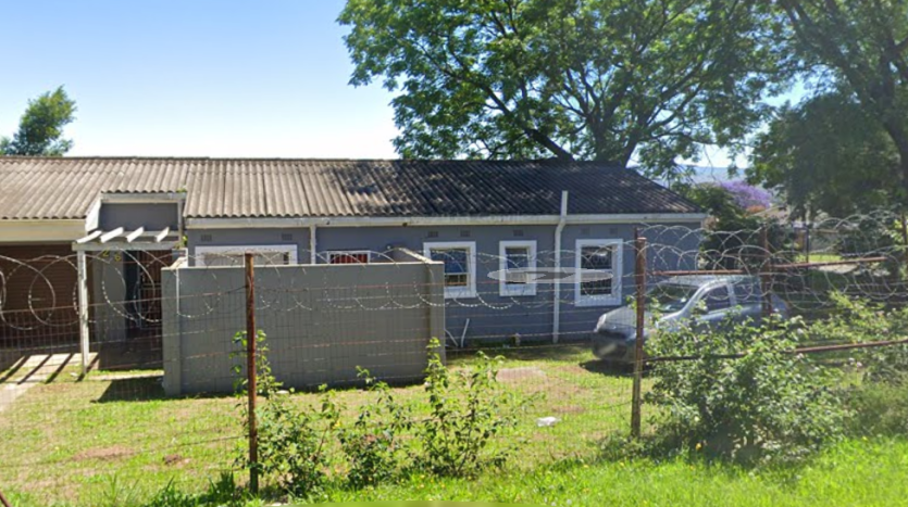 3 Bedroom House in Southernwood Property Lead Image