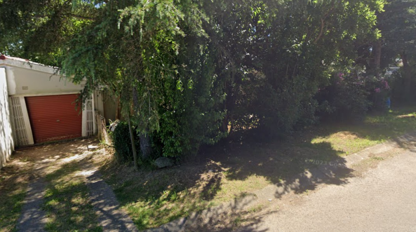 3 Bedroom House with Outbuilding Property Images