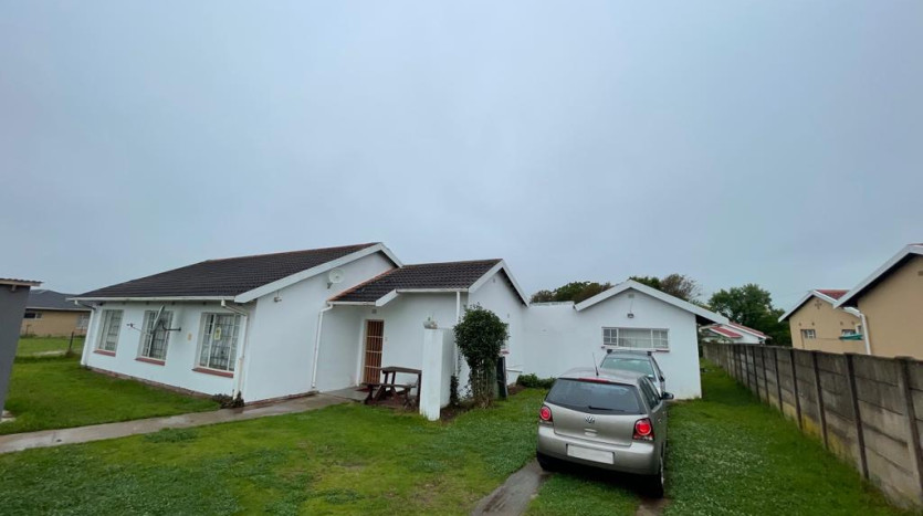 3 Bedroom House in Southridge Park Property Lead Image