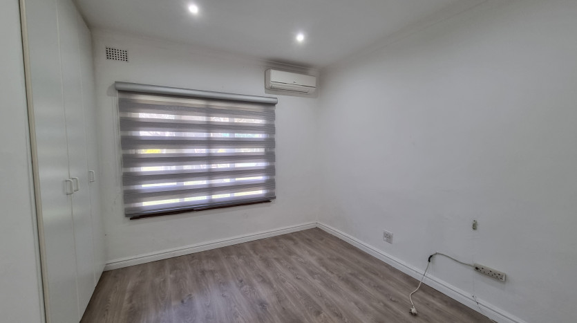 Stand-Alone Office Building and 3 Bedroom Home in Westville Property Images