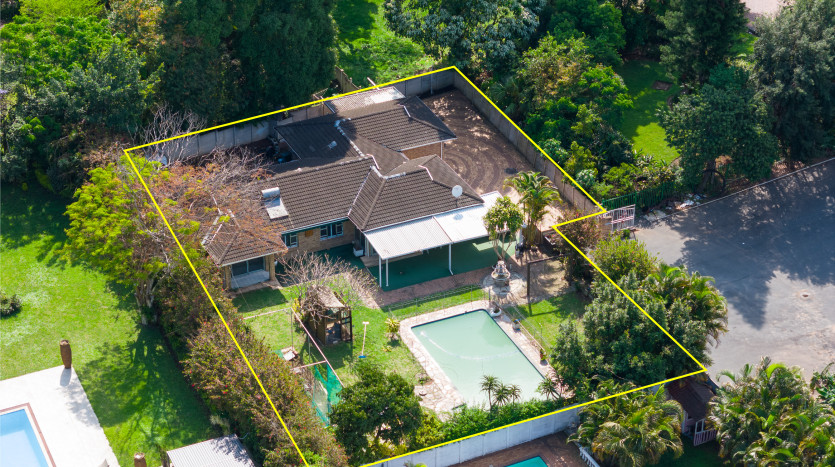 Stand-Alone Office Building and 3 Bedroom Home in Westville Property Images
