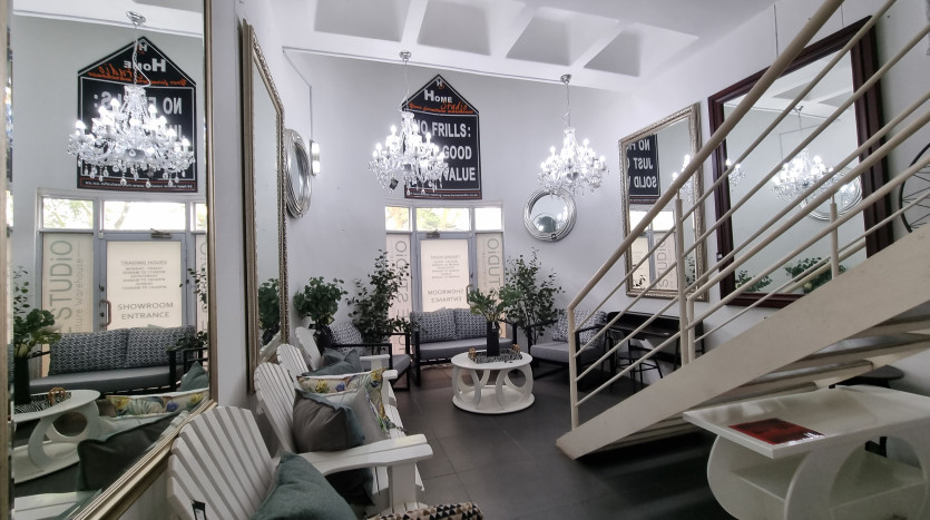 Prime Retail Property in Umgeni Business Park Property Images
