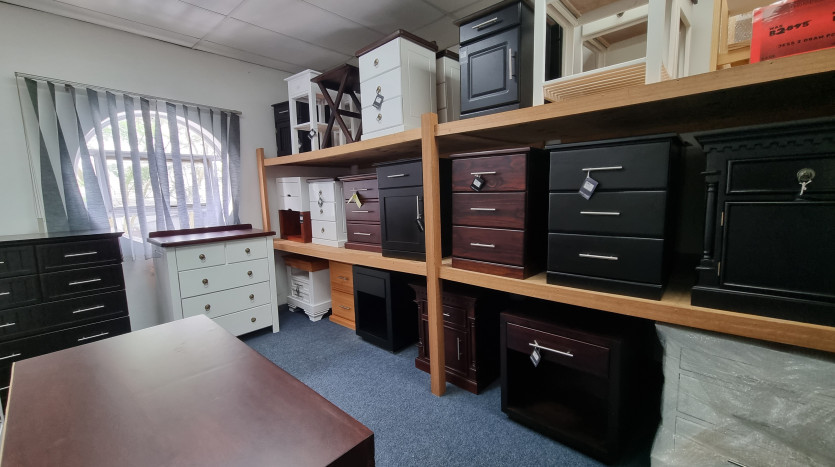Prime Retail Property in Umgeni Business Park Property Images
