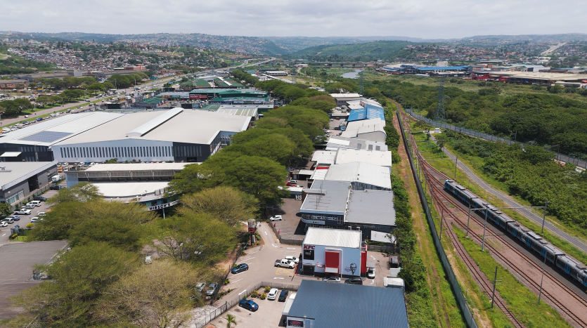 Prime Retail Property in Umgeni Business Park Property Images