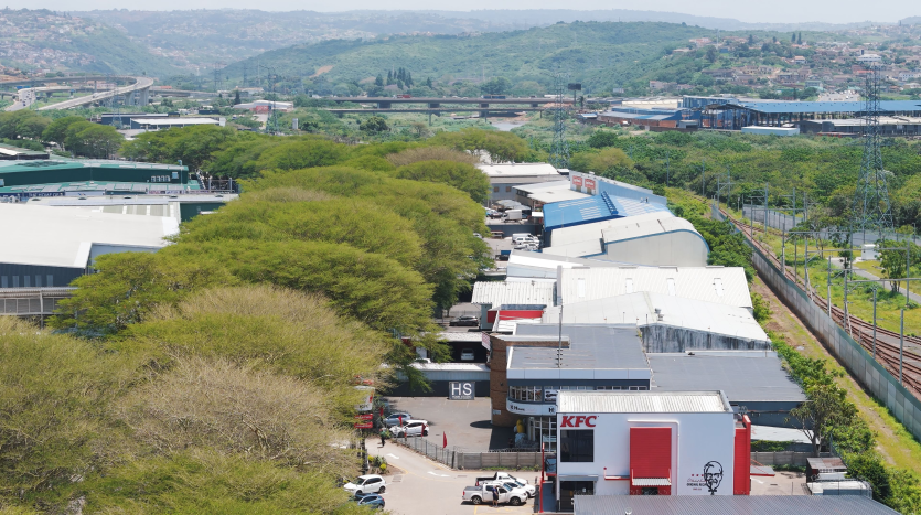 Prime Retail Property in Umgeni Business Park Property Images