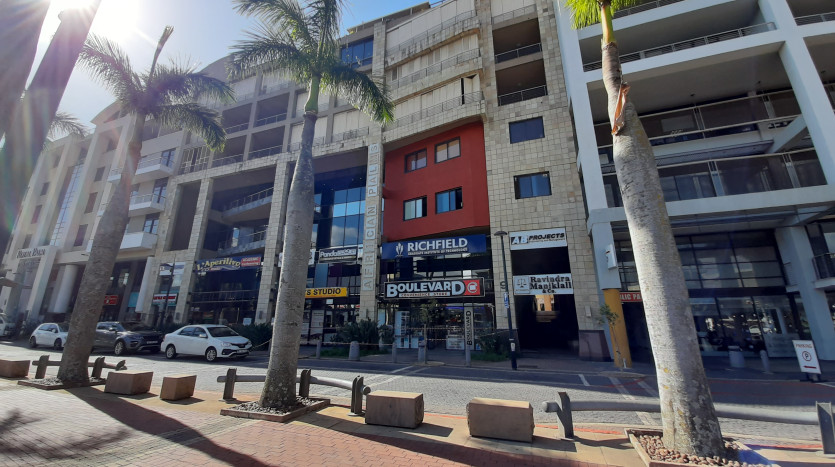 Retail And Offices In Gateway, Umhlanga Rocks Property Images