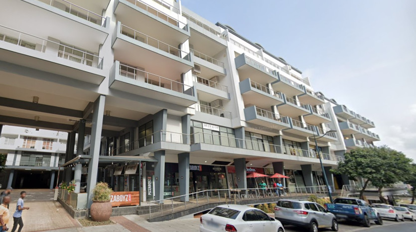 Exceptional executive apartment for sale in the heart of Gateway, Durban Property Lead Image