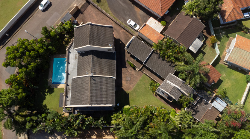 Beautiful Home in Durban North Property Images