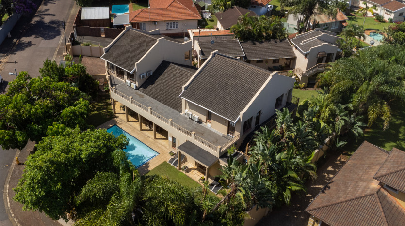 Beautiful Home in Durban North Property Images