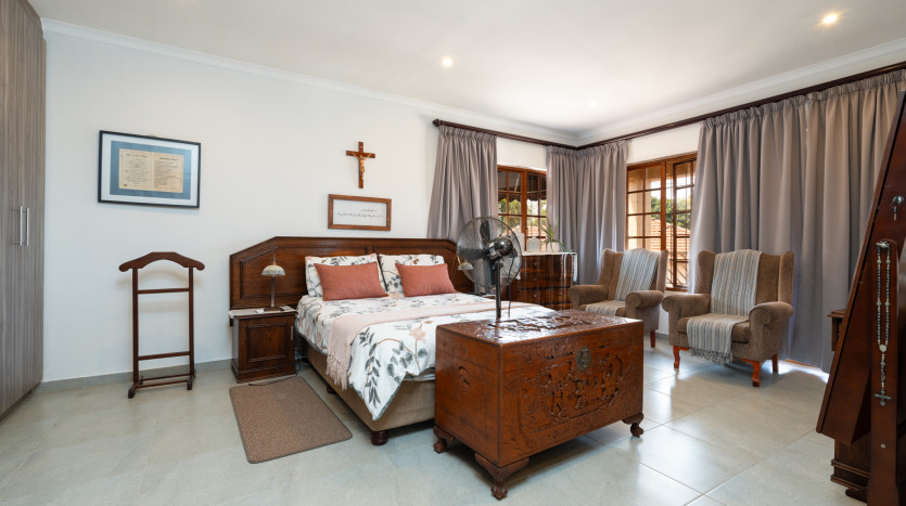 Beautiful Home in Durban North Property Images