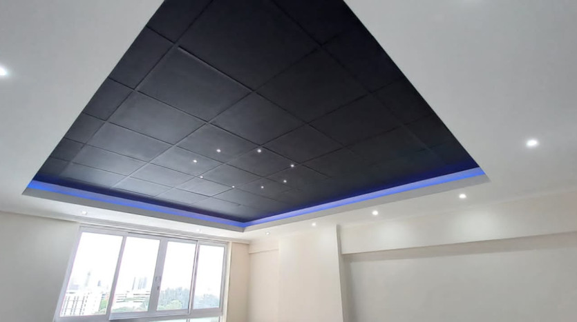 Newly Renovated Durban Beachfront Apartment Property Images