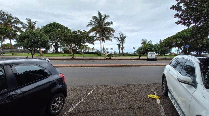 Beachfront Apartment on the Durban Promenade Property Images