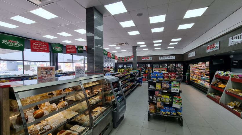 Retail Owned & Operated High Volume Service Station Property Images