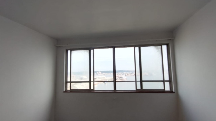 Spectacular Views Of Durban Harbour From This Apartment On The 26th Floor Property Images