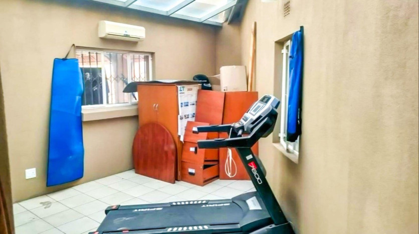 Space Galore In This Family Home In Beyers Park, Boksburg Property Images