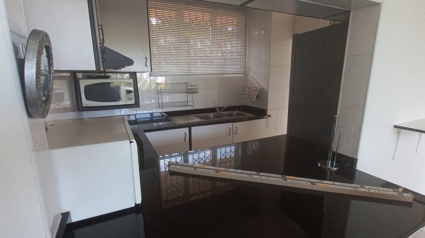 Convenient Apartment in the Heart of Durban’s Vibrant Social Scene Property Images