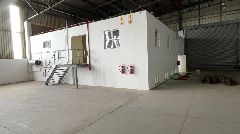 Warehouse In Gated Complex in Hammarsdale Property Images