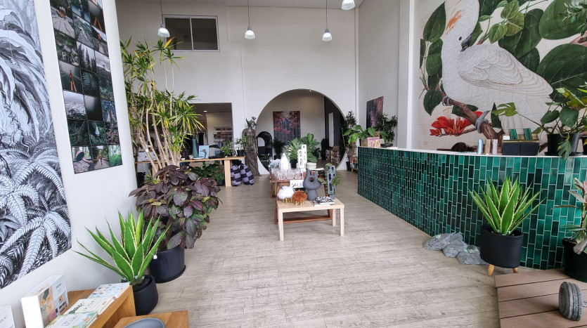 Upmarket Retail Unit Opposite Oceans Mall In Umhlanga Property Images