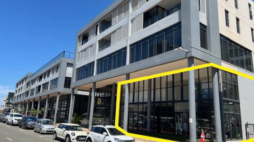 Upmarket Retail Unit Opposite Oceans Mall In Umhlanga Property Lead Image