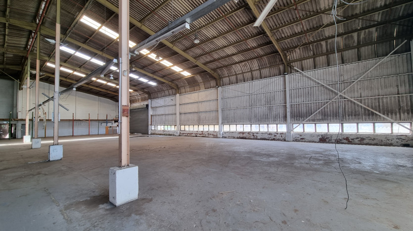 Warehouse Space in Congella Property Images