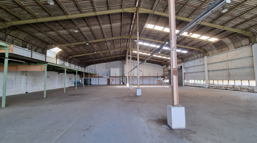 Warehouse Space in Congella Property Images