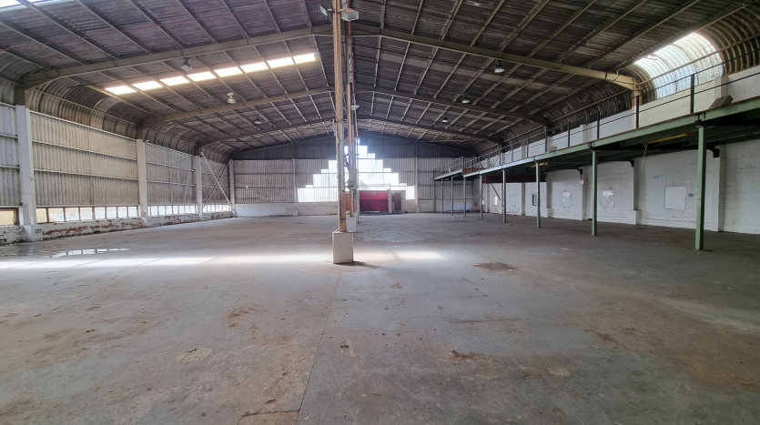 Warehouse Space in Congella Property Images