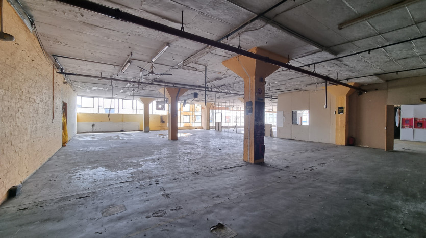 Warehouse Space in Congella Property Images
