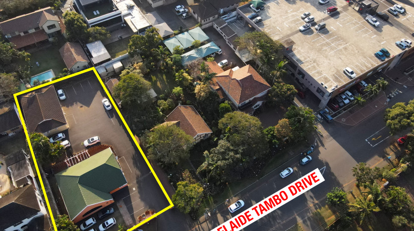 High Exposure Commercial Property Property Images