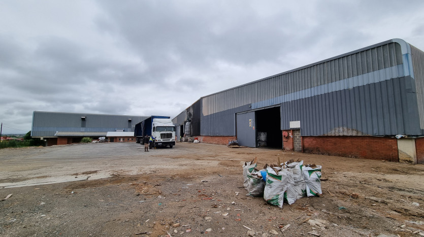 ± 17 Ha Industrial Park In Ladysmith Property Images